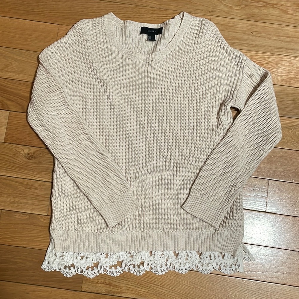 Cream sweater with lace trimming / size s